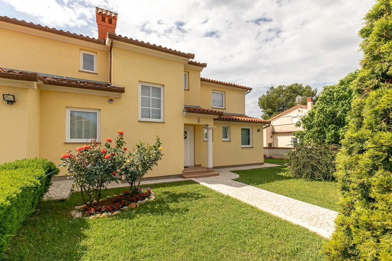 Apartman Mario Apartment Pula